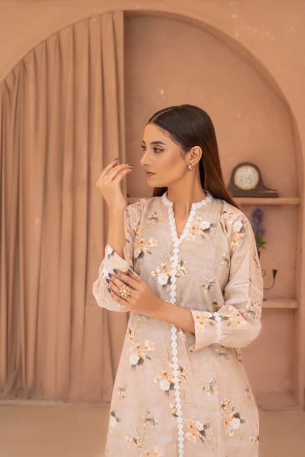 Beige Floral Embroidered Kurta